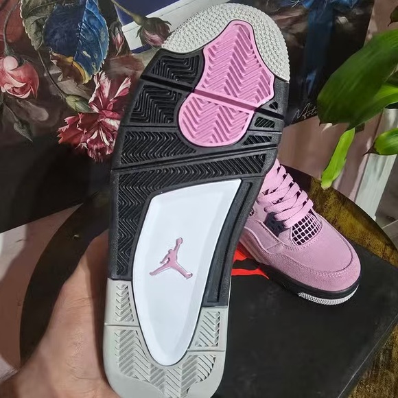 Jordan Air Jordan 4 “Orchid” - Picture 7 of 7